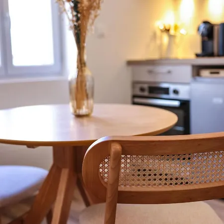 Apartmán N5 Le De Montaudry - Calme - Parking