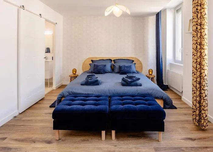 N5 Le De Montaudry - Calme - Parking Апартаменты